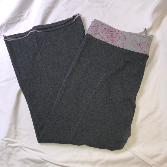 Insa Charcoal Gray, Jersey Knit Blend, Wide Leg, Capri Yoga or Lounging Pants - Picture 1 of 10